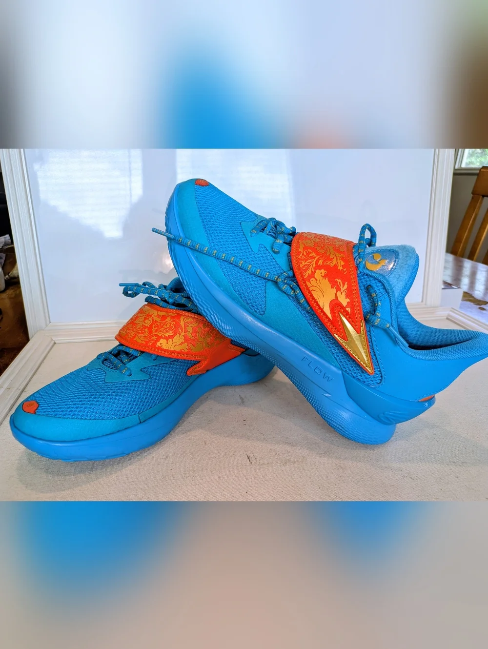 Under Armour Curry Flow 1 HFD NWOB Blue Orange Gold Basketball Shoes Mens 10